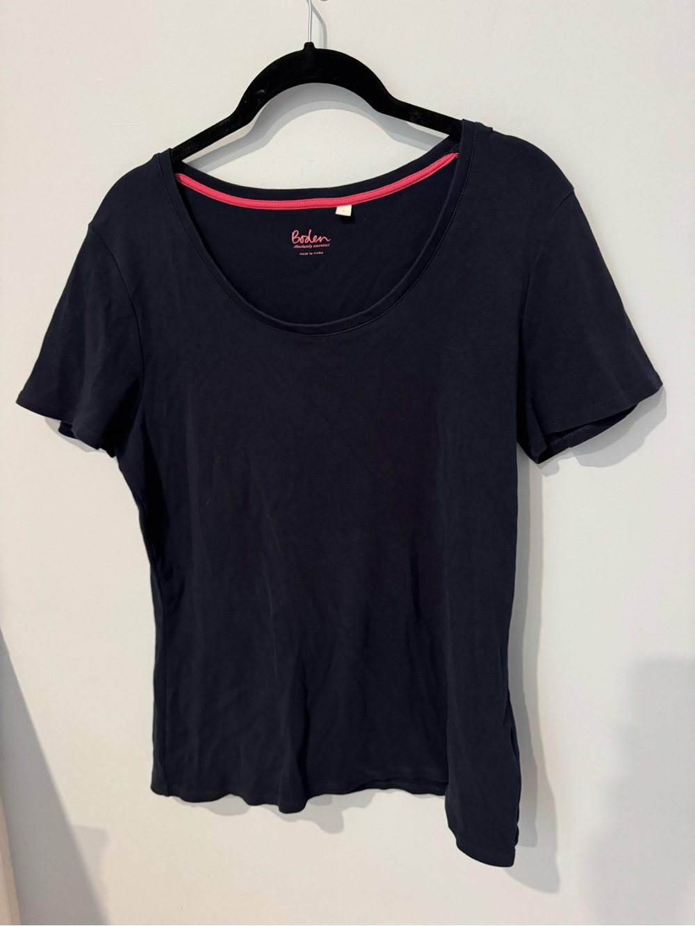 Boden Navy Short-Sleeve Scoop Neck Tee